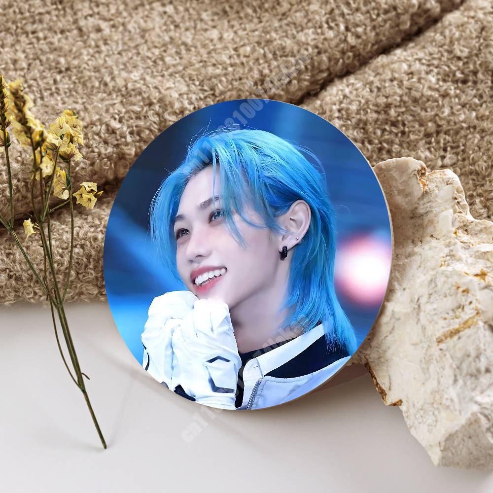 F-Felix L-Lee Yong Bok Kpop แผ - Desk Setup Kpop บทวิจารณ์และราคา